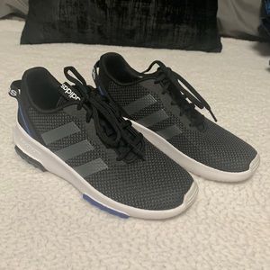 Big Kids Black Adidas Racer TR 2.0 Sneakers, EUC (Wore Once), Size 4